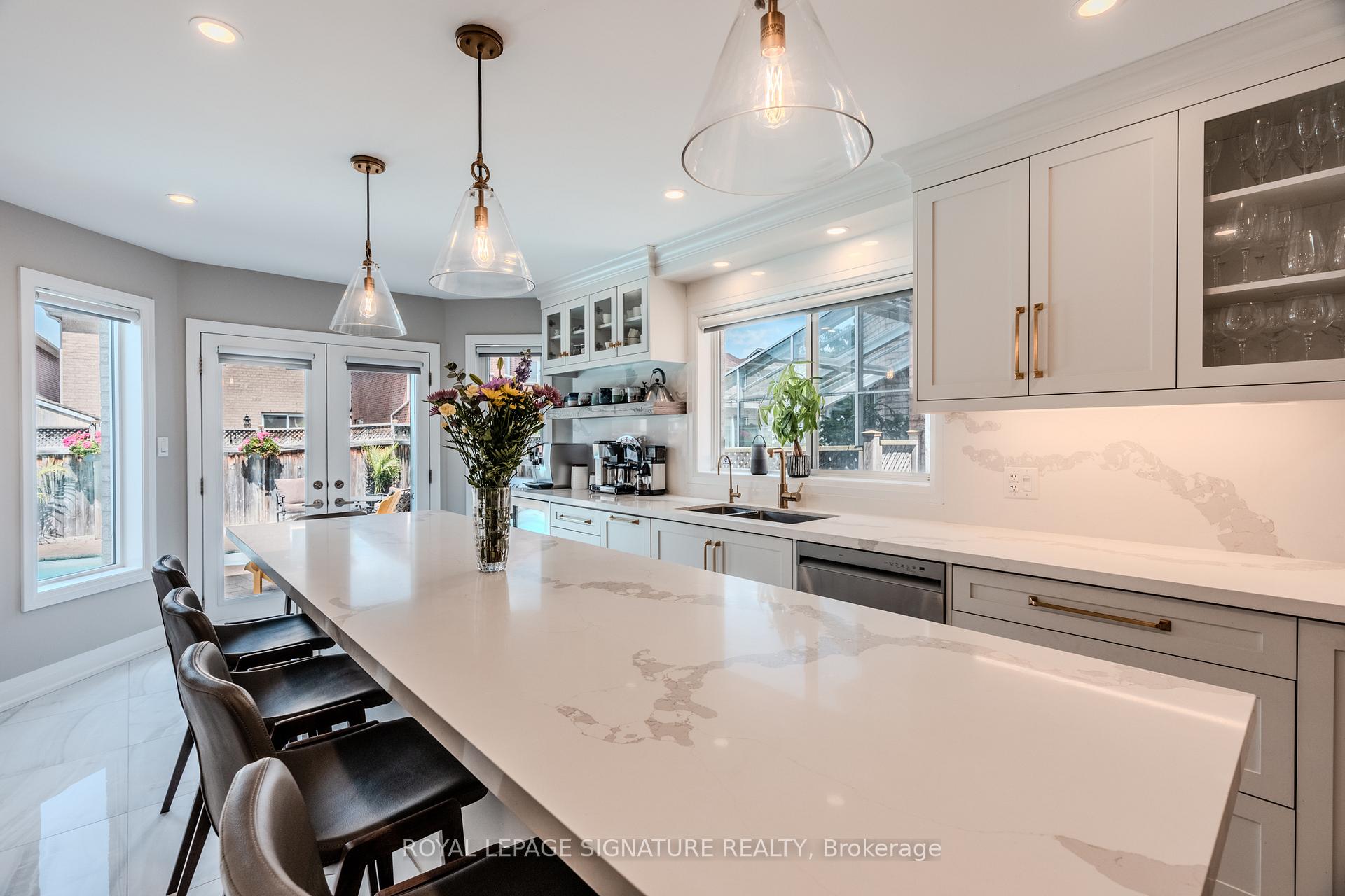 Photo 16 of 9 Humbershed Crescent, Caledon, Bolton West — HOMEH