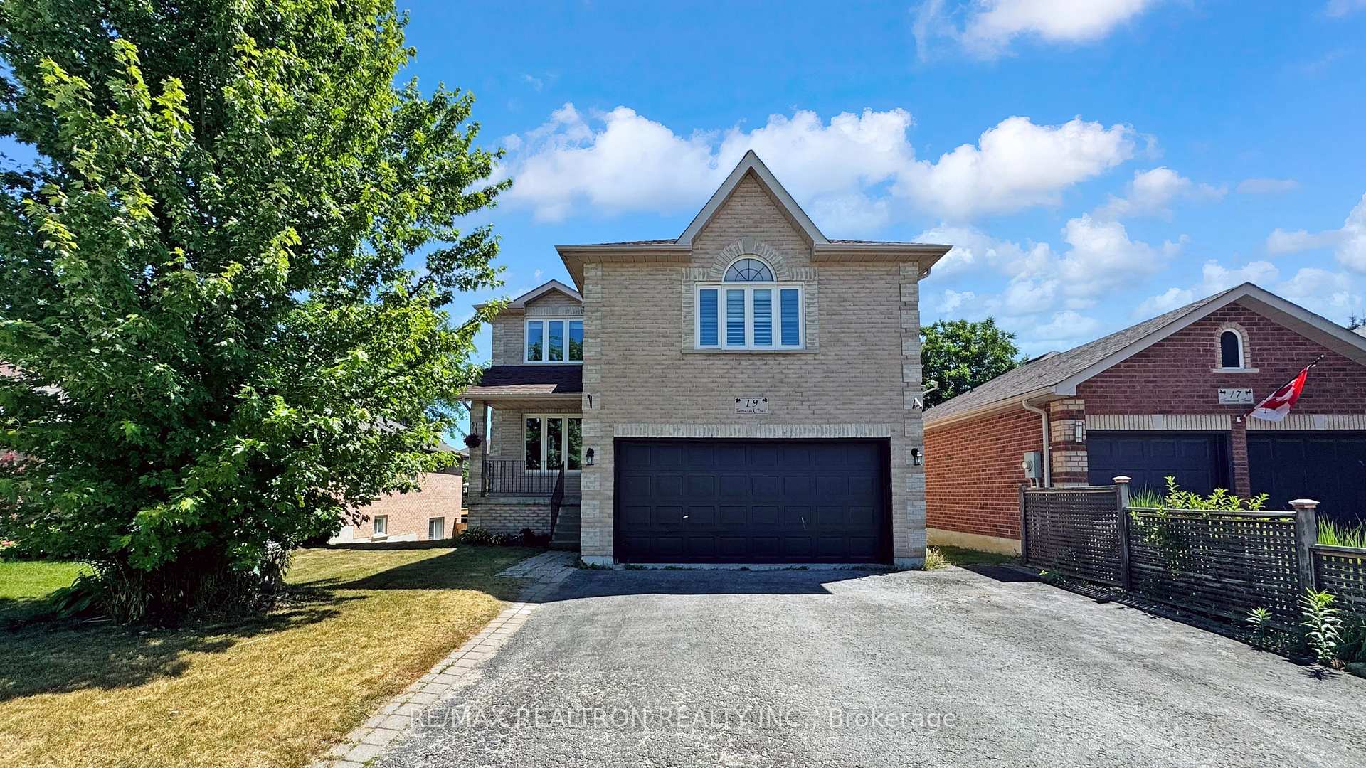 Front of 19 Tamarack Trail