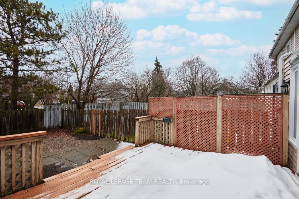 Photo 26 of 55 Hummingbird Crescent W, Ottawa, Barrhaven - Cedargrove/Fraserdale — HOMEH