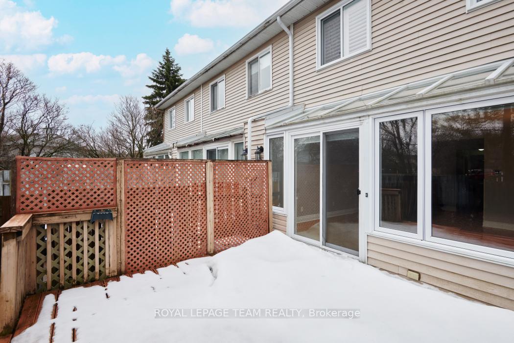 Photo 27 of 55 Hummingbird Crescent W, Ottawa, Barrhaven - Cedargrove/Fraserdale — HOMEH