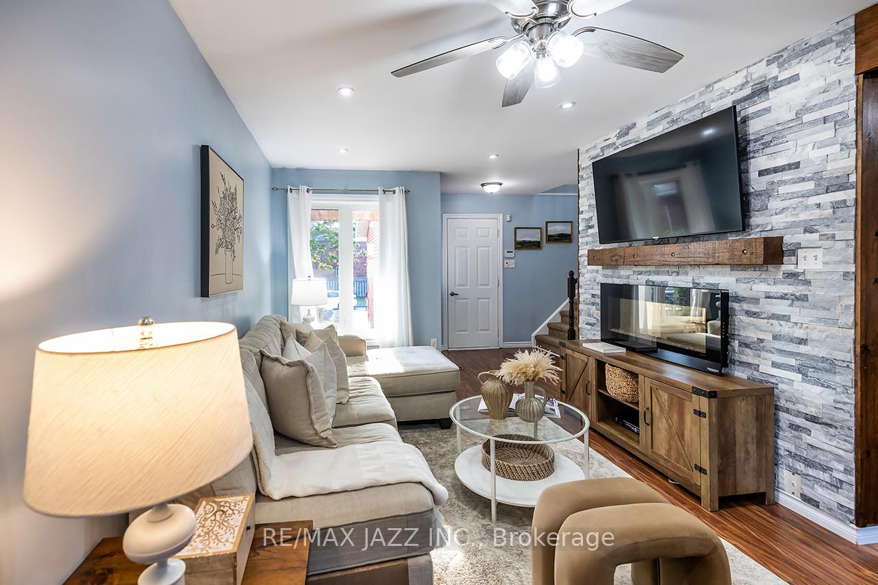 Photo 9 of 53 Vail Meadows Crescent, Clarington, Bowmanville — HOMEH