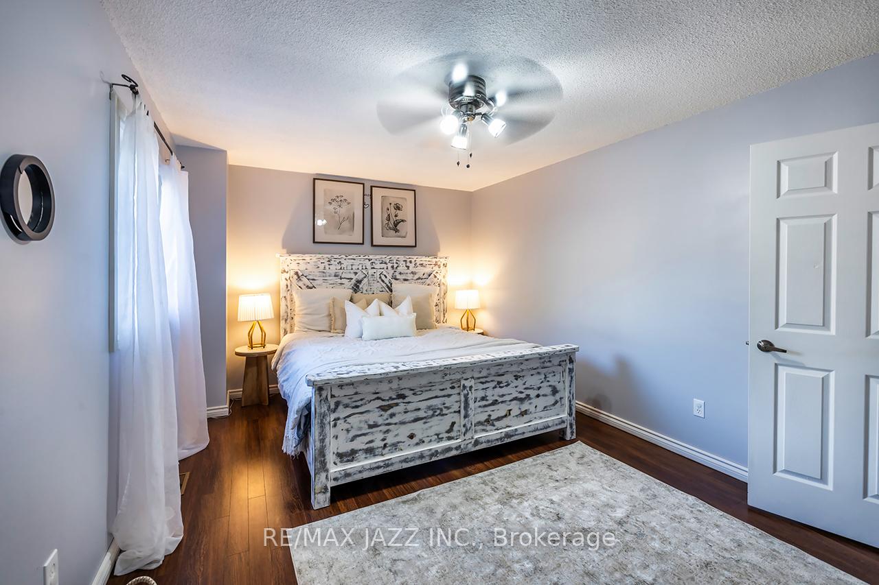 Photo 12 of 53 Vail Meadows Crescent, Clarington, Bowmanville — HOMEH