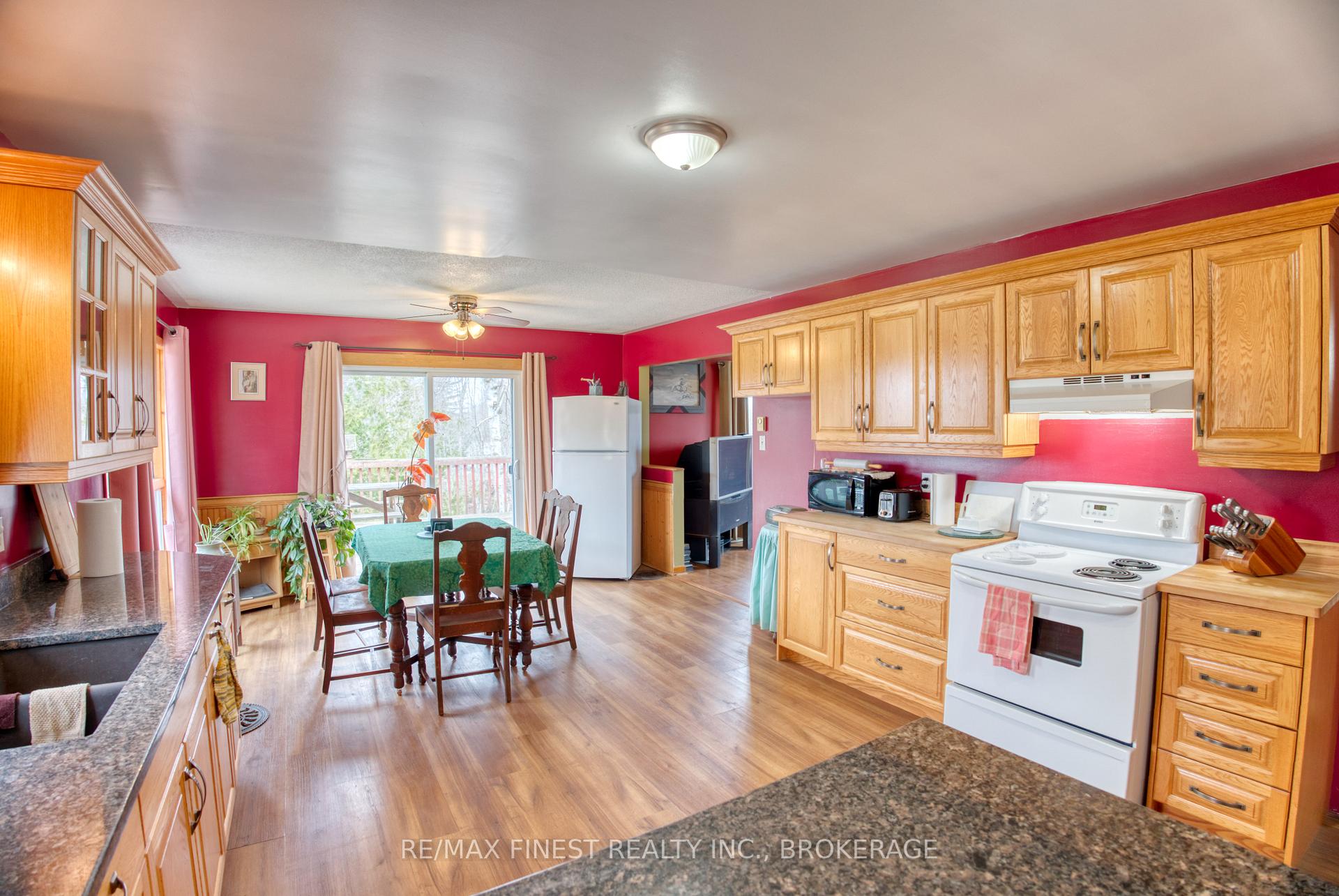 Photo 4 of 1444 Brewer Road, Frontenac, Frontenac Centre — HOMEH