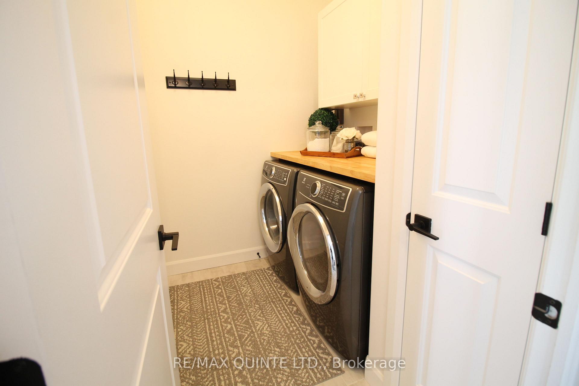 Photo 27 of 41 Covington Crescent, Belleville, Thurlow Ward — HOMEH
