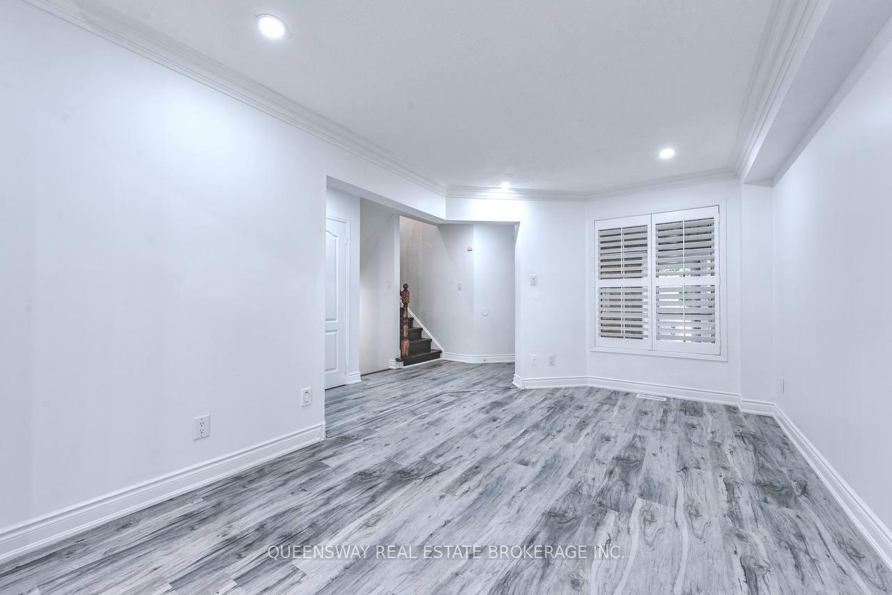 Photo 26 of 12 Dandelion Road, Brampton, Sandringham-Wellington — HOMEH
