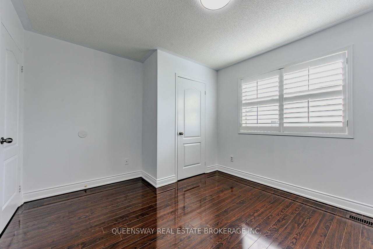 Photo 36 of 12 Dandelion Road, Brampton, Sandringham-Wellington — HOMEH