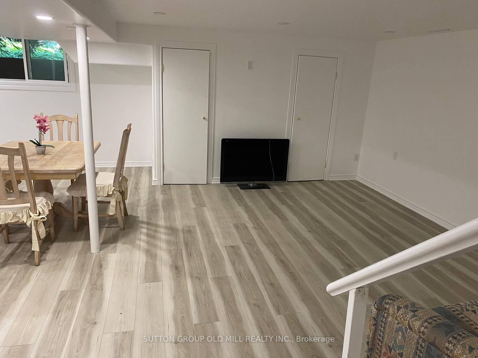 Photo 9 of Unit Split Unit, 14 Evergreen Drive, Guelph, Kortright East — HOMEH
