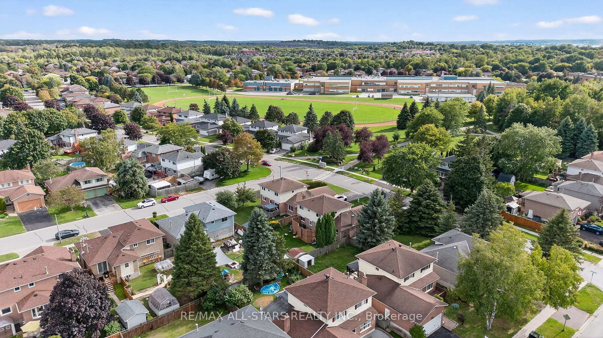 Photo 46 of 10 Castille Crescent, Georgina, Keswick South — HOMEH