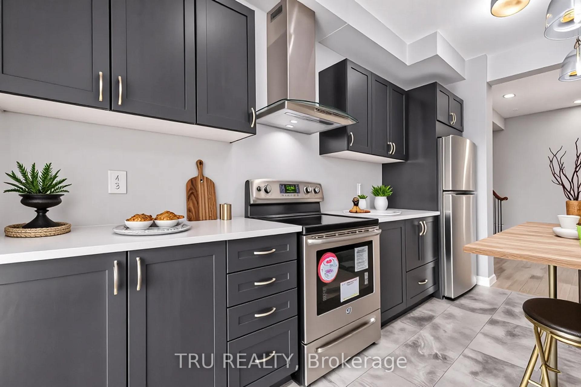 Photo 6 of 34 Lentago Avenue, Ottawa, Barrhaven - Half Moon Bay — HOMEH