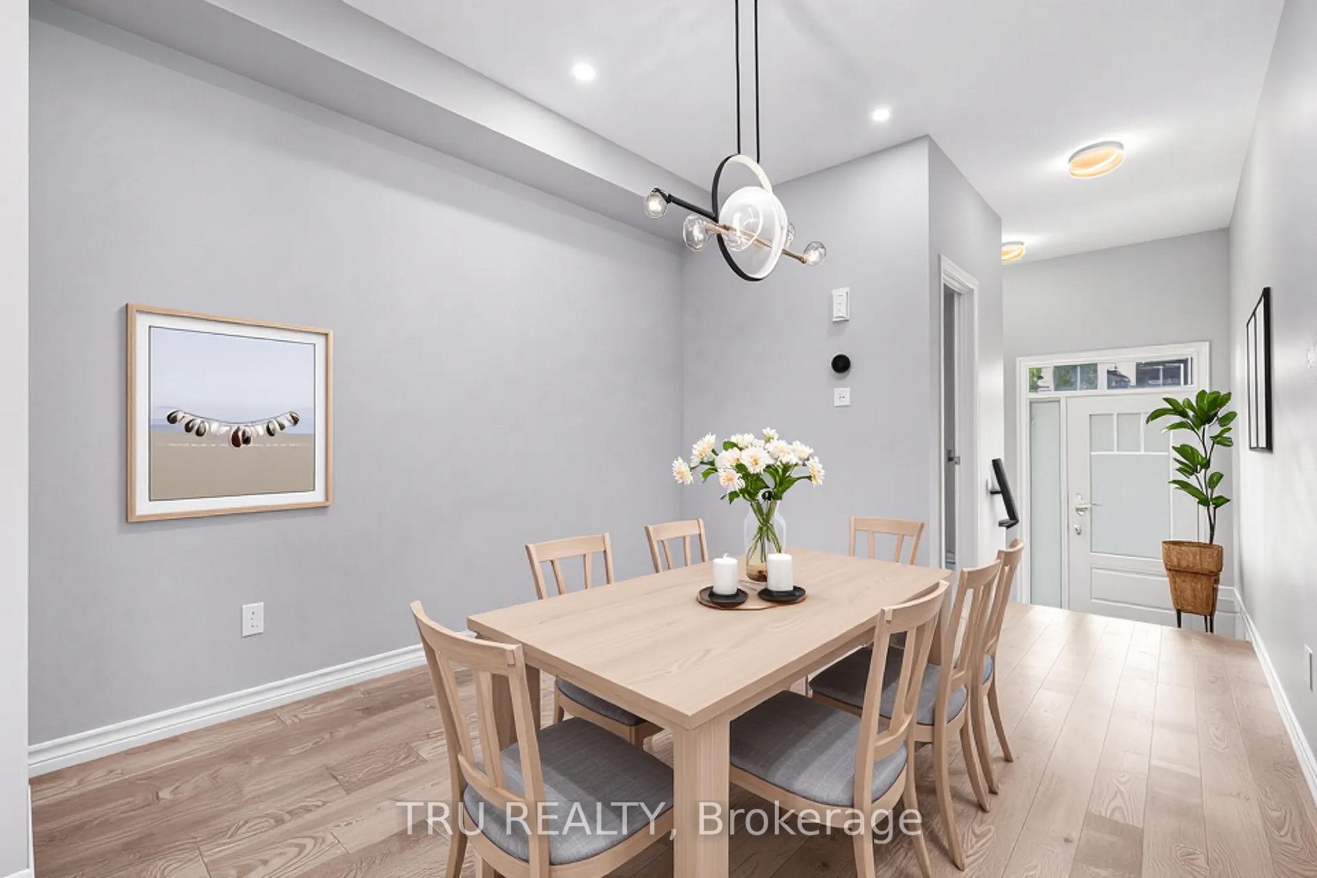 Photo 9 of 34 Lentago Avenue, Ottawa, Barrhaven - Half Moon Bay — HOMEH