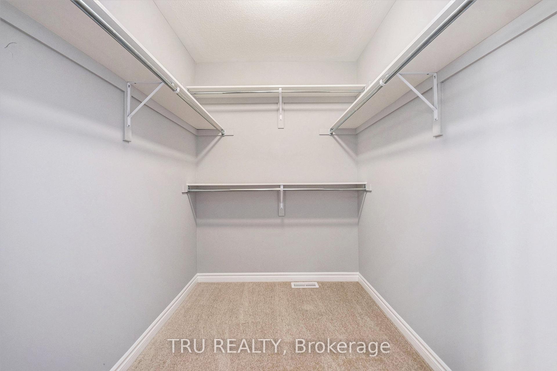 Photo 20 of 34 Lentago Avenue, Ottawa, Barrhaven - Half Moon Bay — HOMEH