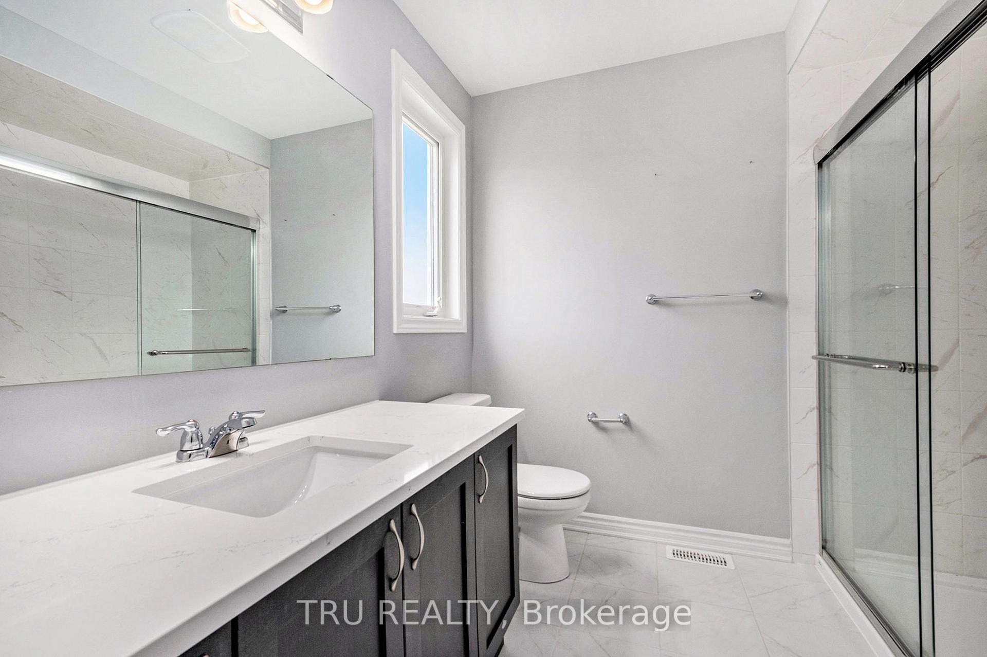 Photo 22 of 34 Lentago Avenue, Ottawa, Barrhaven - Half Moon Bay — HOMEH