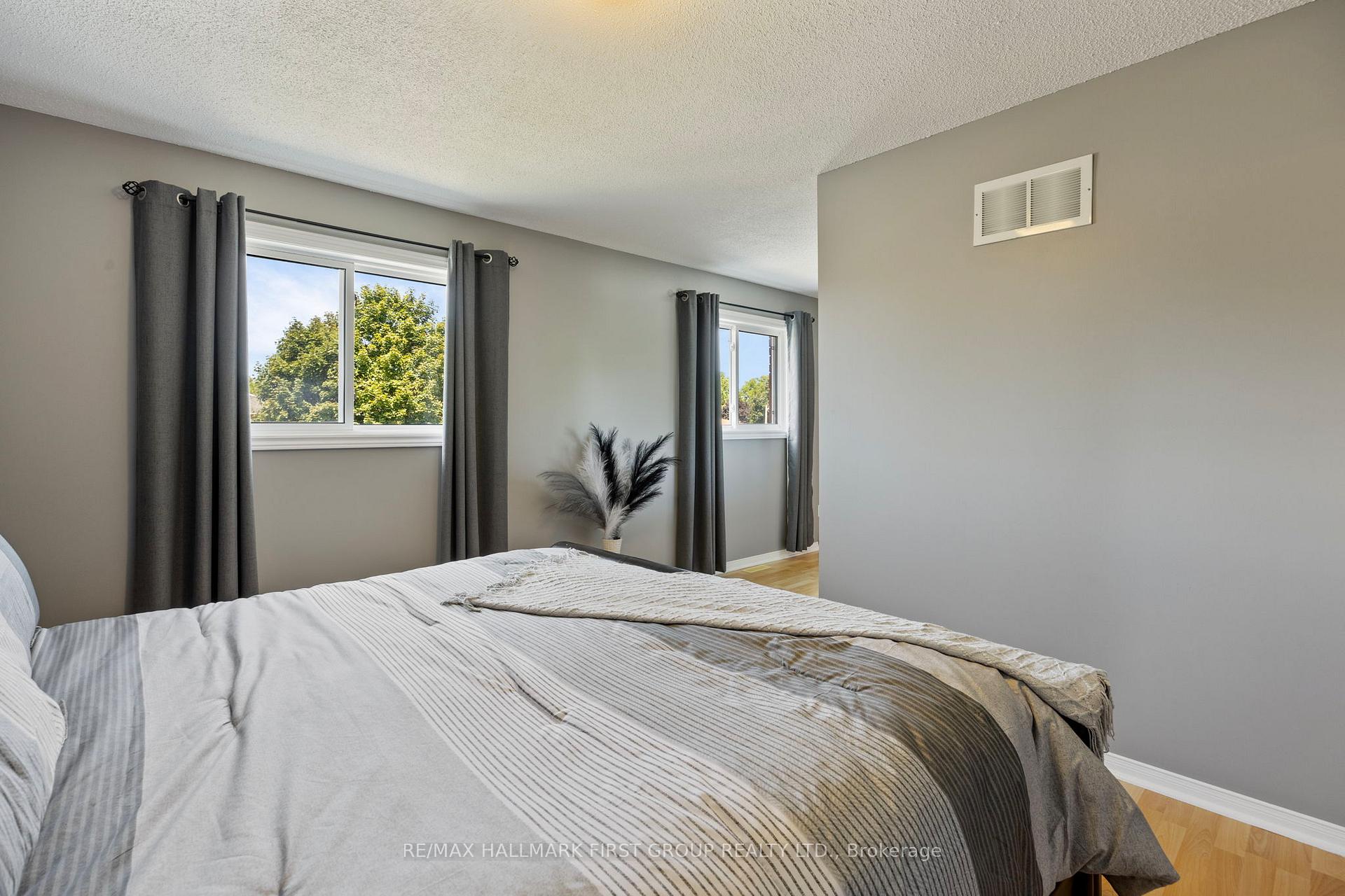 Photo 27 of 111 Clayton Crescent, Clarington, Bowmanville — HOMEH