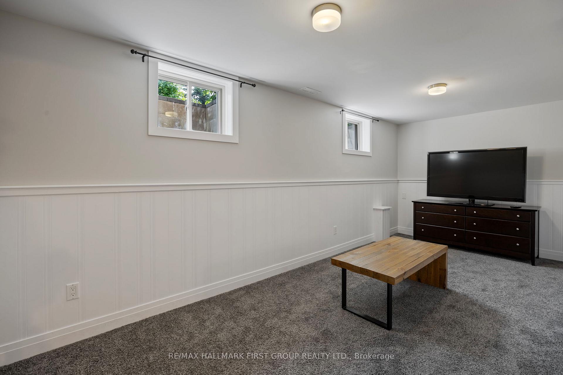 Photo 33 of 111 Clayton Crescent, Clarington, Bowmanville — HOMEH