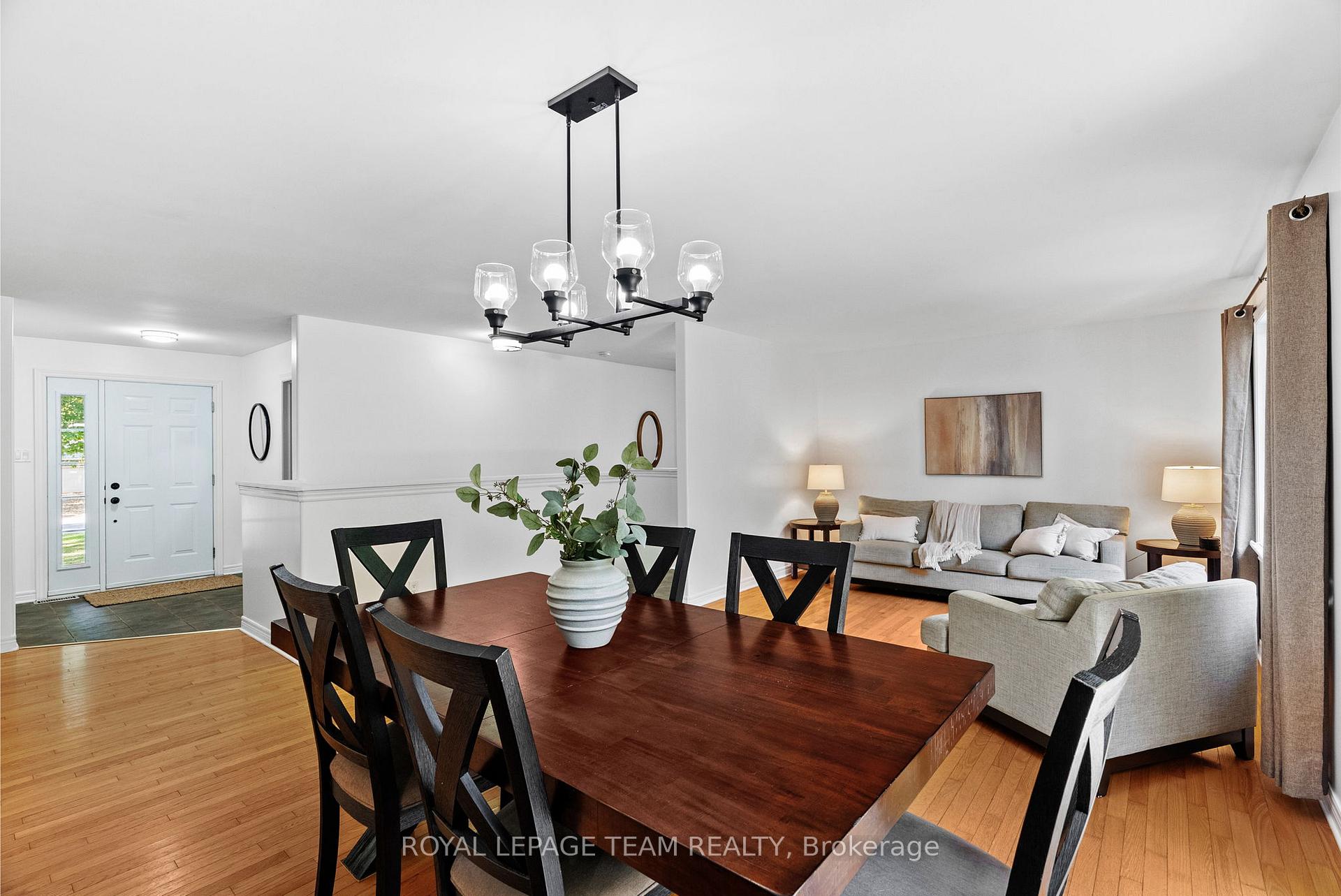 Photo 12 of 3309 Wild Cherry Drive, Ottawa, Osgoode — HOMEH