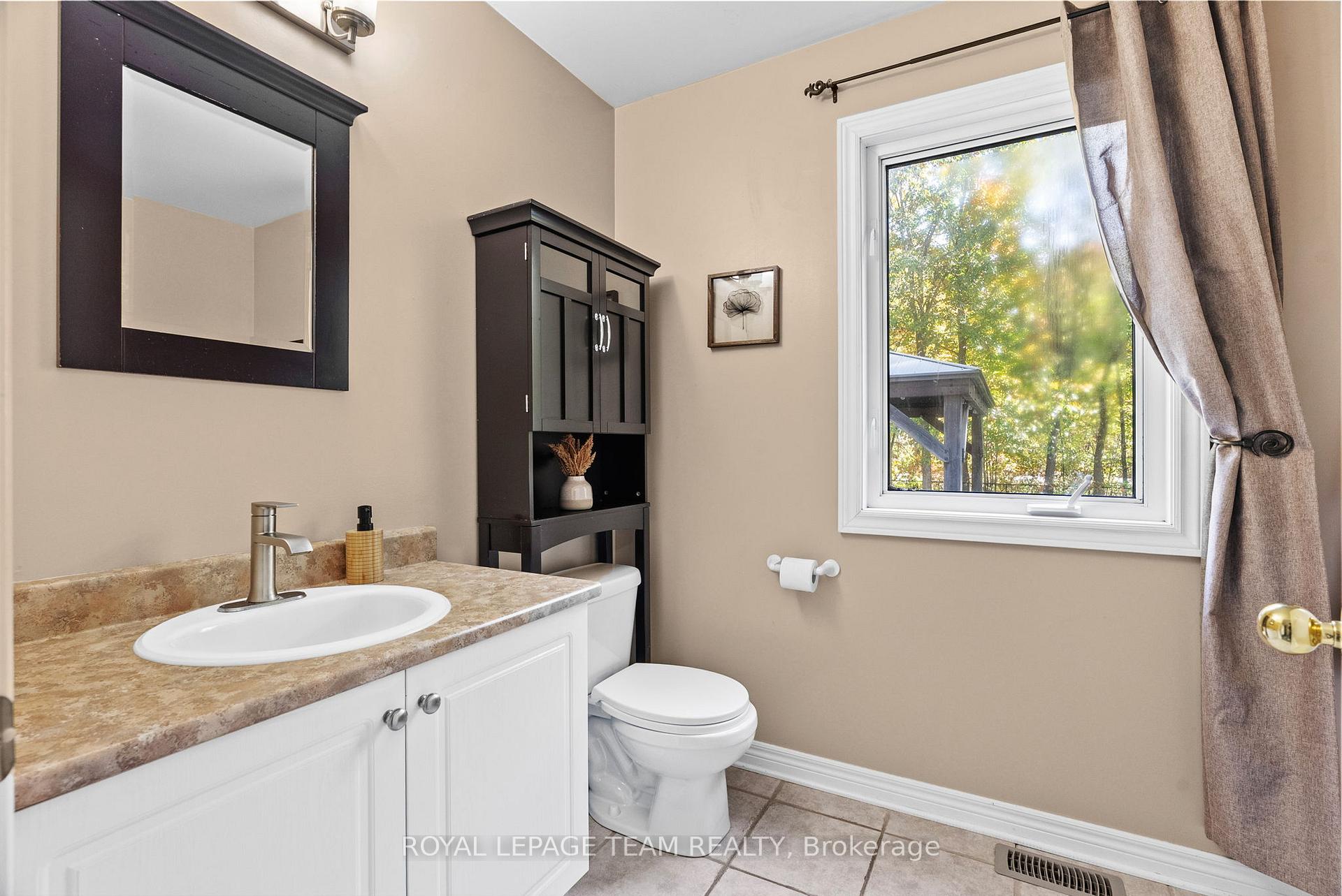Photo 22 of 3309 Wild Cherry Drive, Ottawa, Osgoode — HOMEH