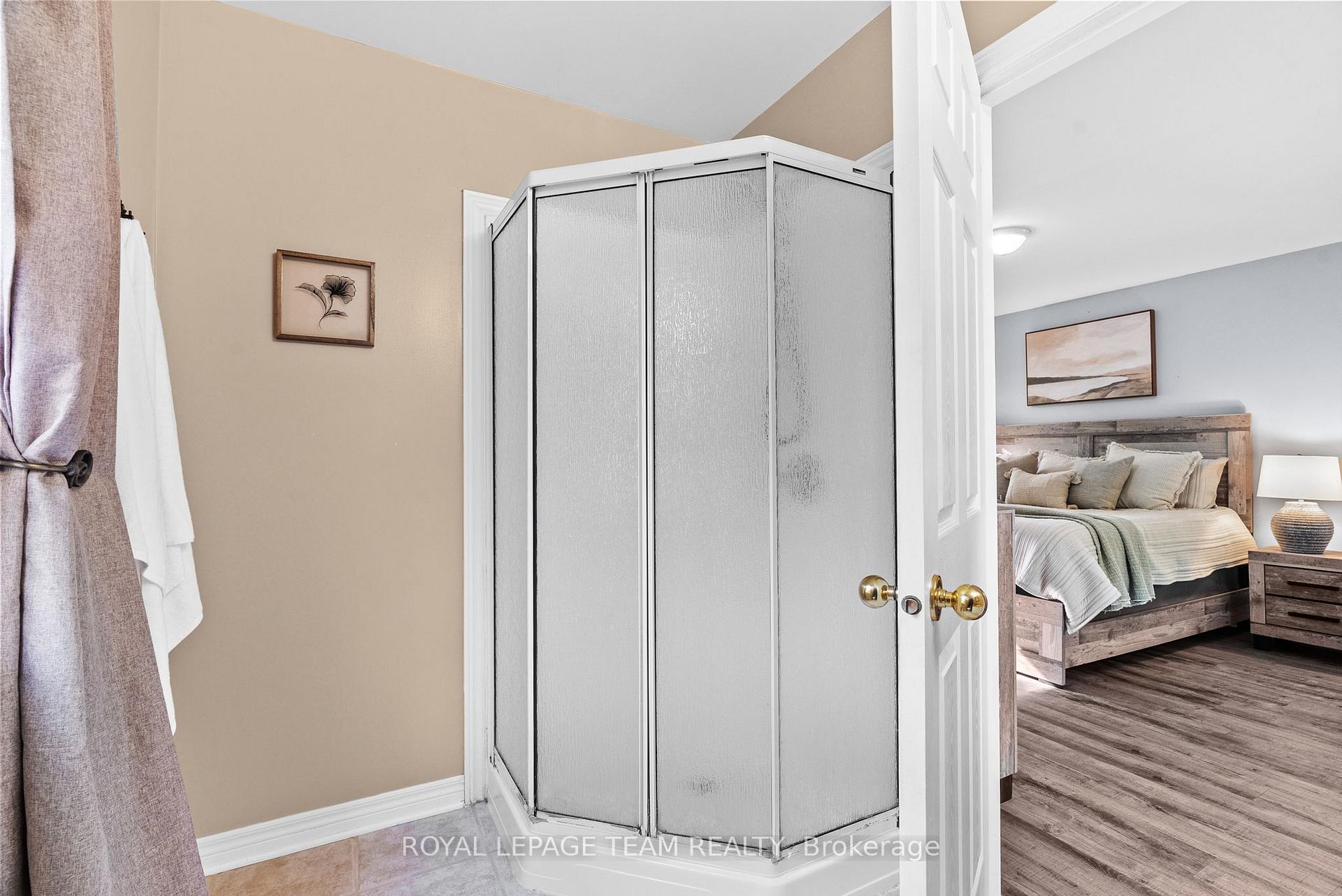 Photo 23 of 3309 Wild Cherry Drive, Ottawa, Osgoode — HOMEH