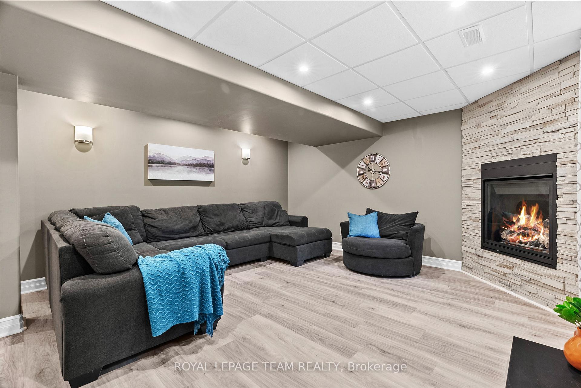 Photo 33 of 3309 Wild Cherry Drive, Ottawa, Osgoode — HOMEH