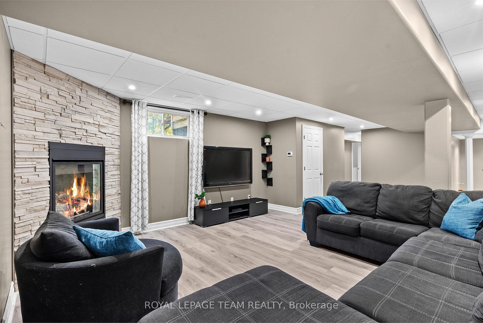Photo 34 of 3309 Wild Cherry Drive, Ottawa, Osgoode — HOMEH