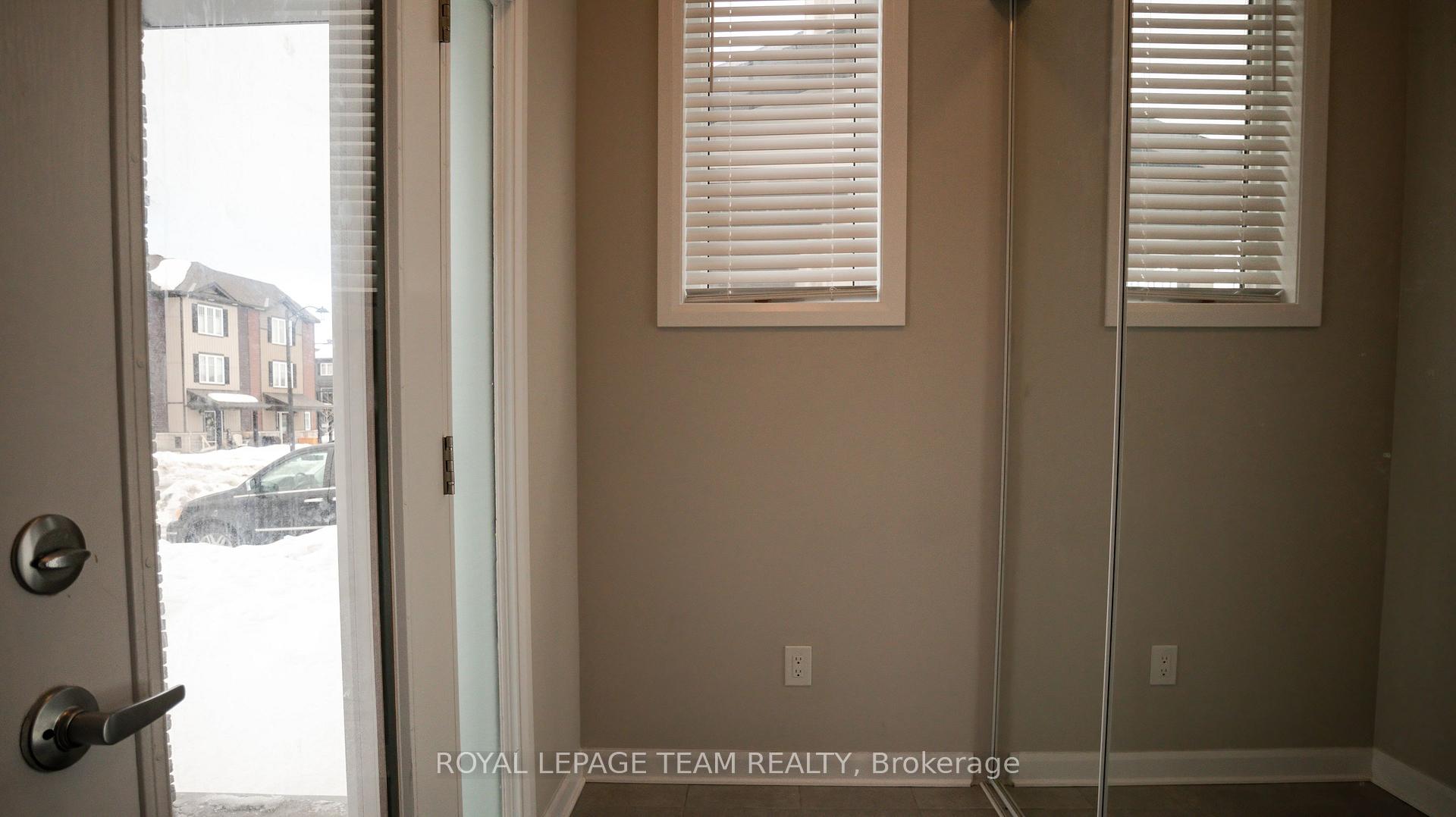 Photo 3 of 103 Aura Avenue, Ottawa, Barrhaven - Heritage Park — HOMEH