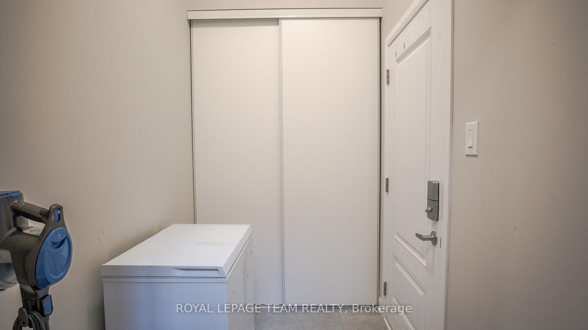 Photo 18 of 103 Aura Avenue, Ottawa, Barrhaven - Heritage Park — HOMEH