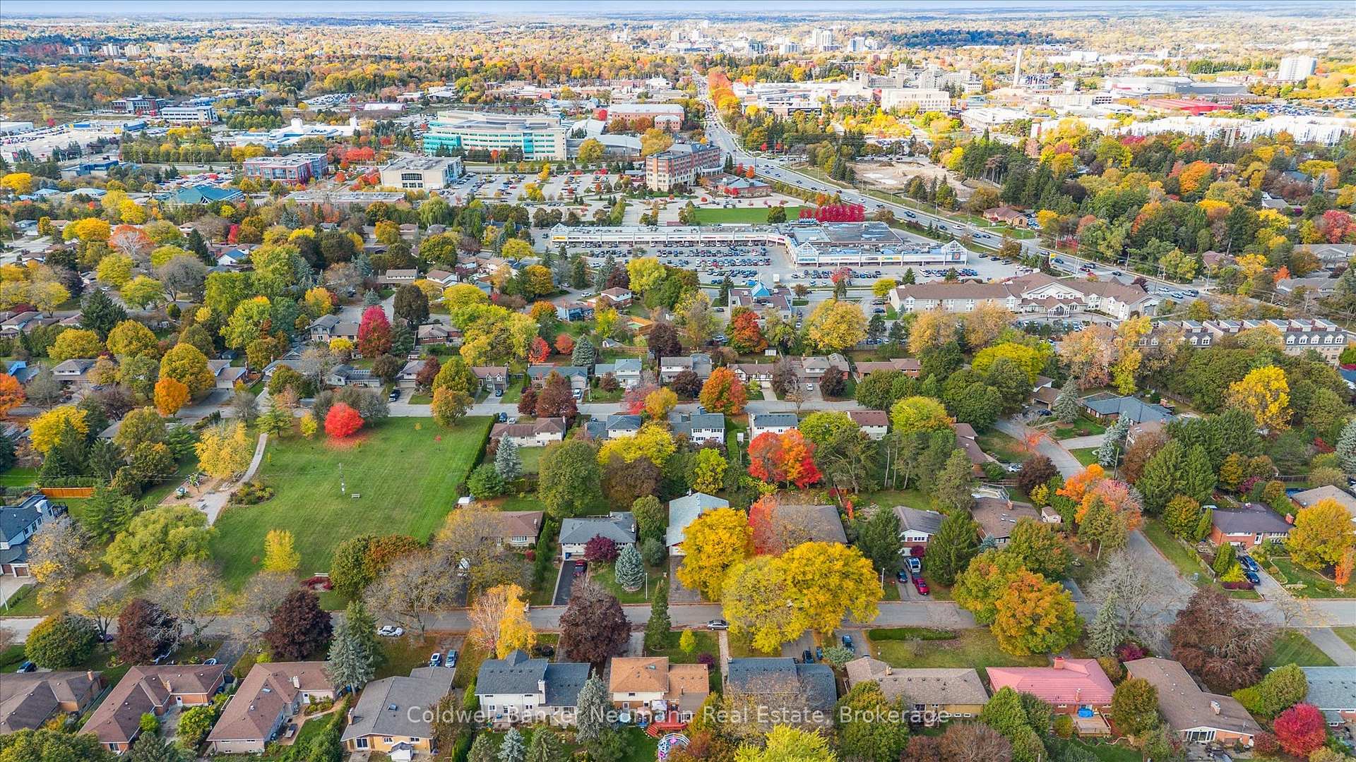 Photo 8 of 25 Oak Street, Guelph, Kortright West — HOMEH