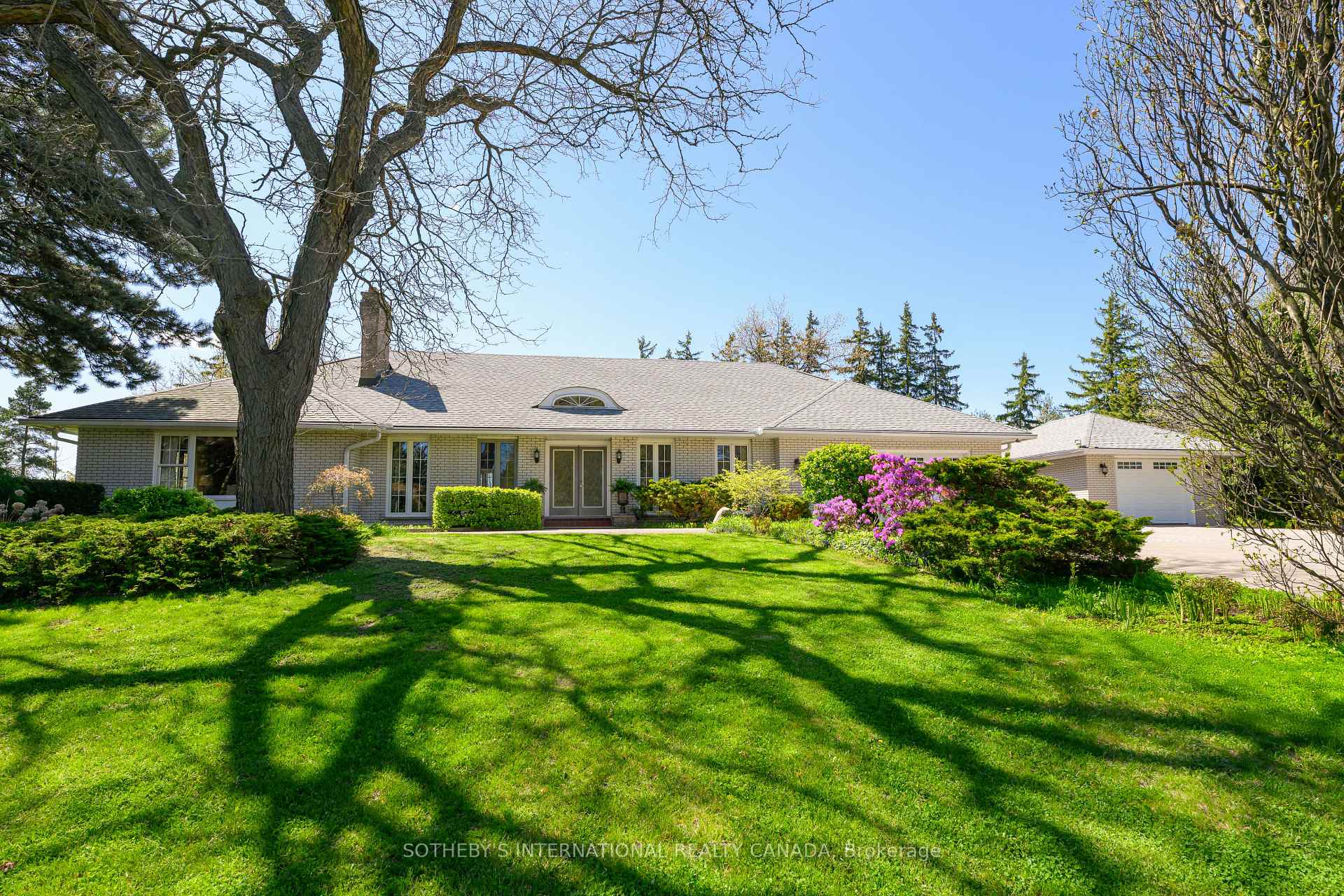 Front of 2501 1 Sideroad