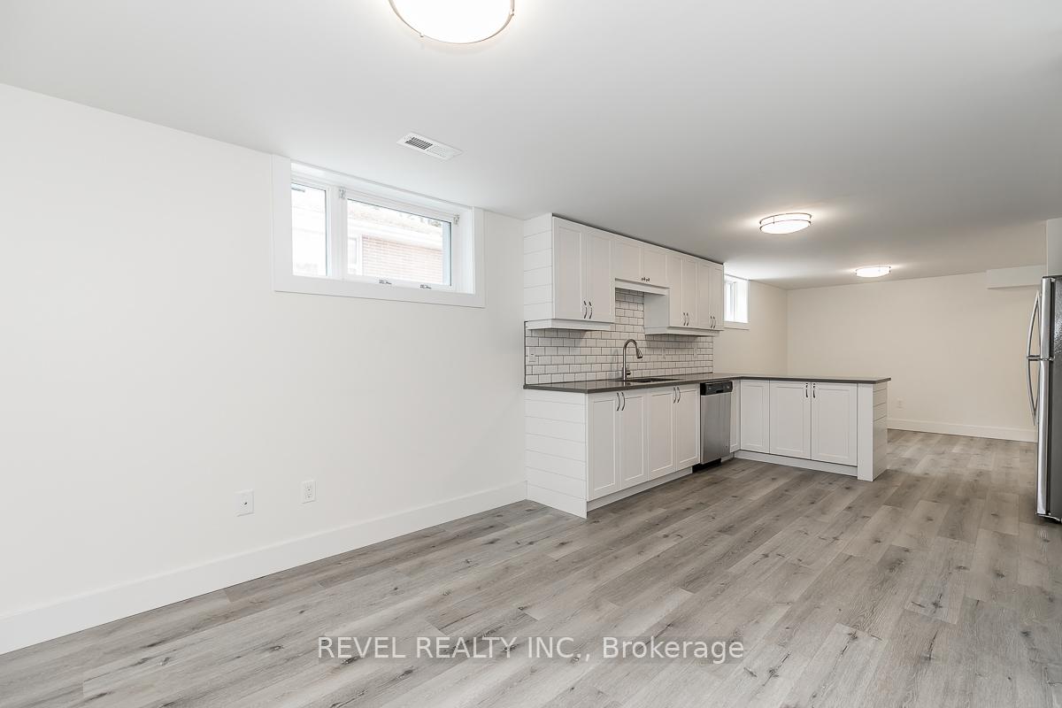 Photo 10 of Unit Lower, 73 Queen Street, Barrie, Codrington — HOMEH