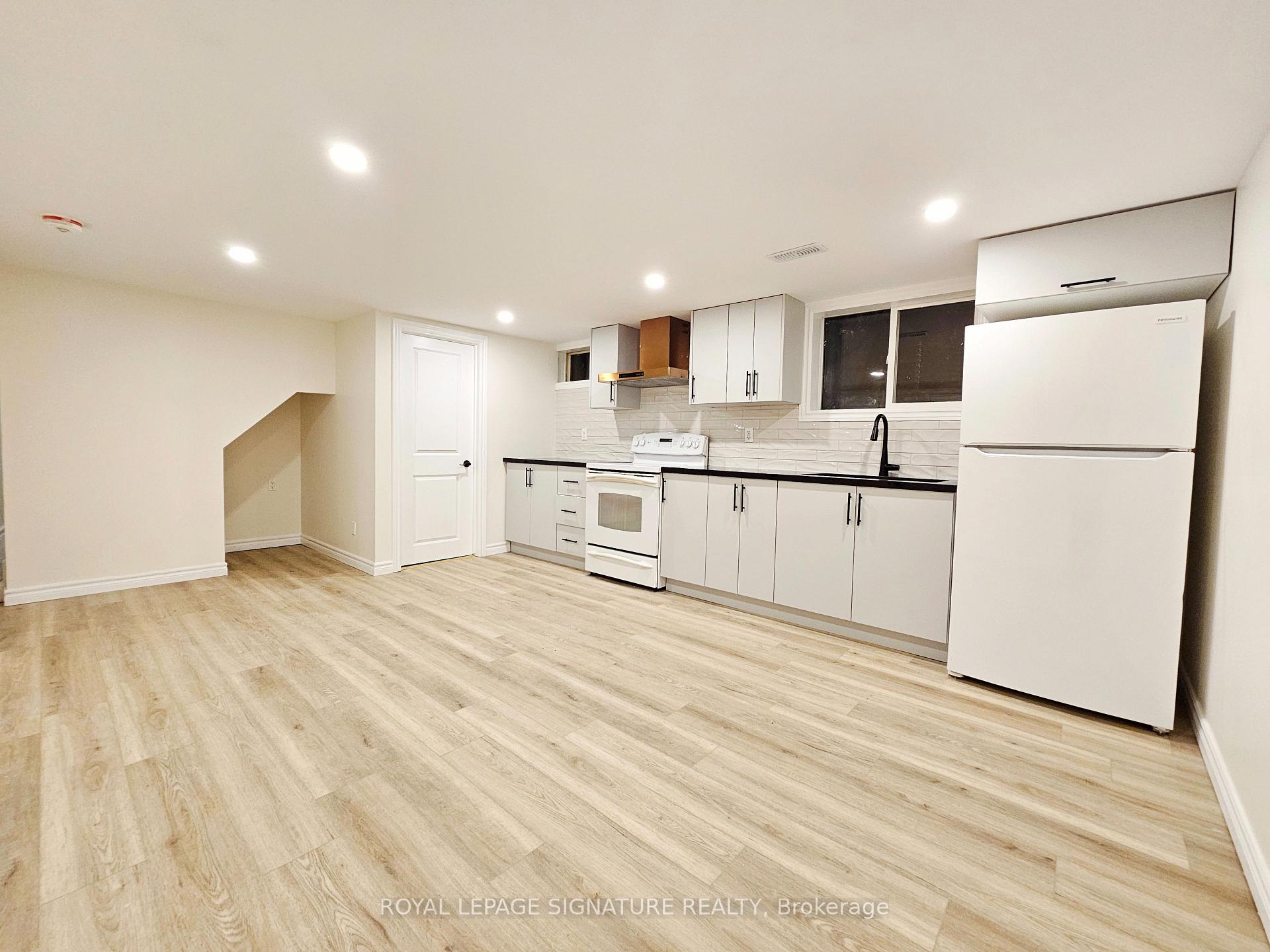 Photo 5 of Unit B2, 2368 Drury Lane, Ottawa, Parkway Park — HOMEH