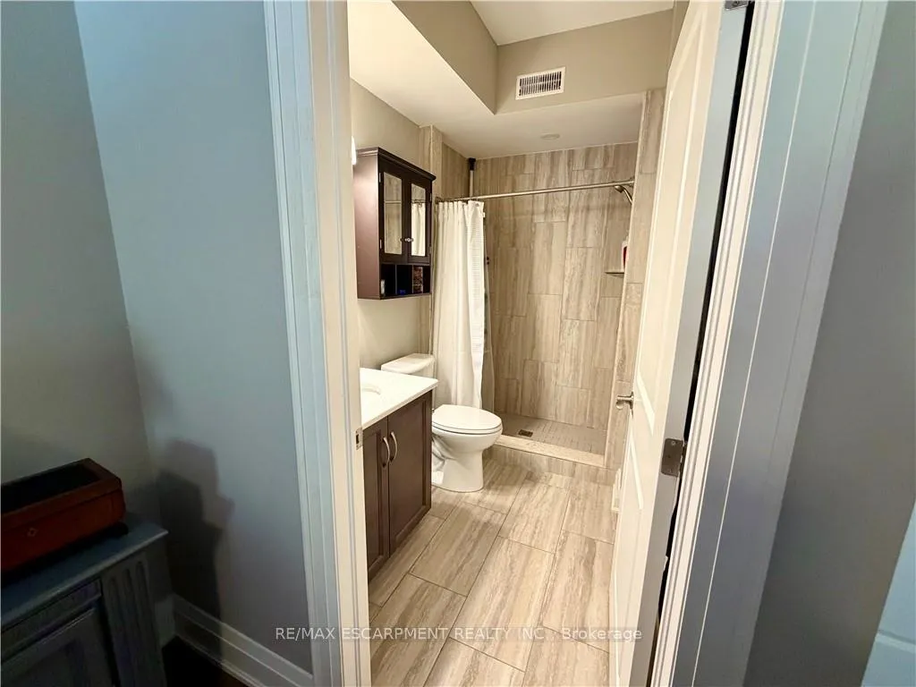 Photo 11 of 36 Bishop Sherlock Lane, Hamilton, Kennedy — HOMEH
