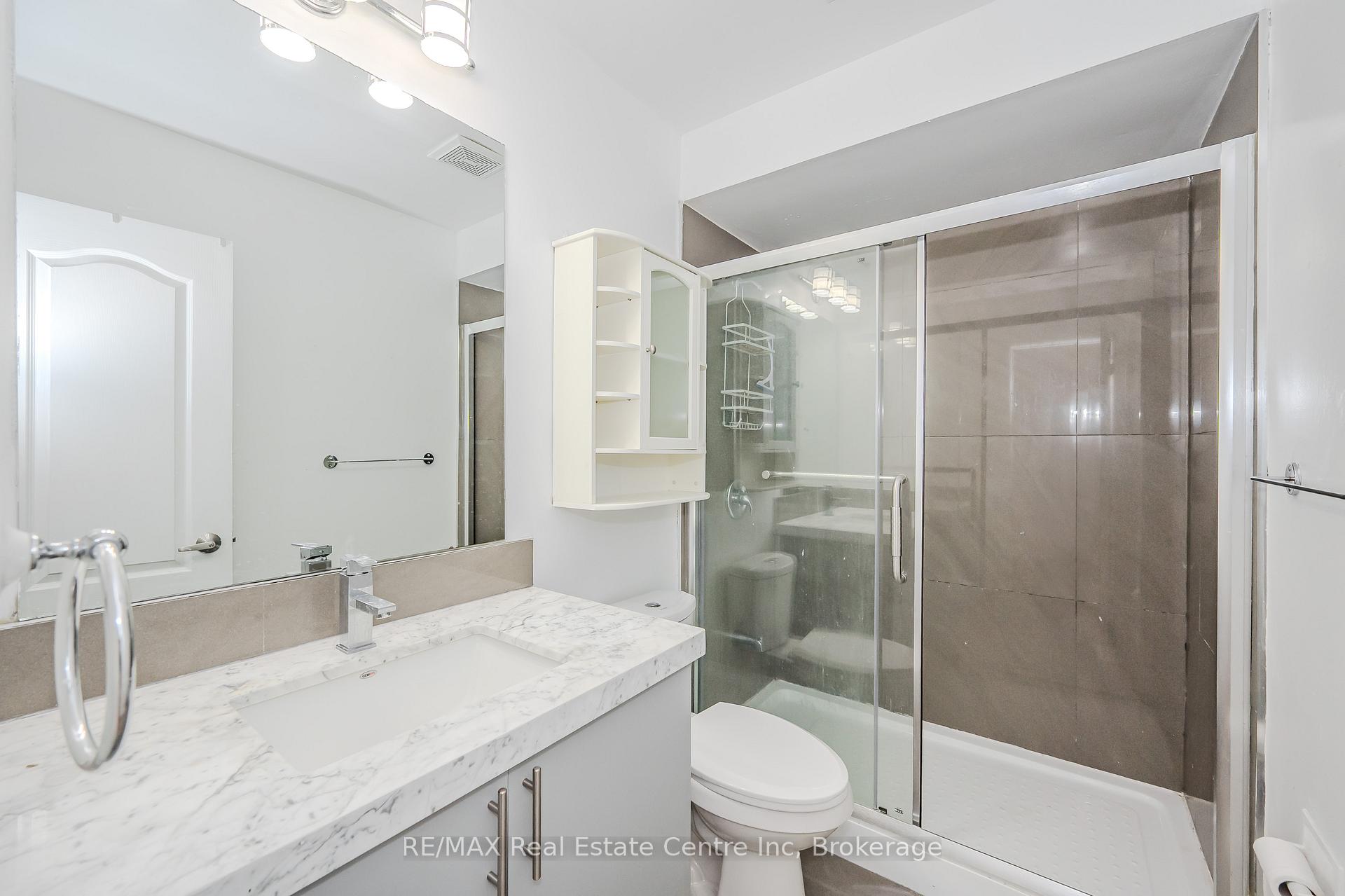Photo 14 of 58 Conroy Crescent, Guelph, Dovercliffe Park/Old University — HOMEH