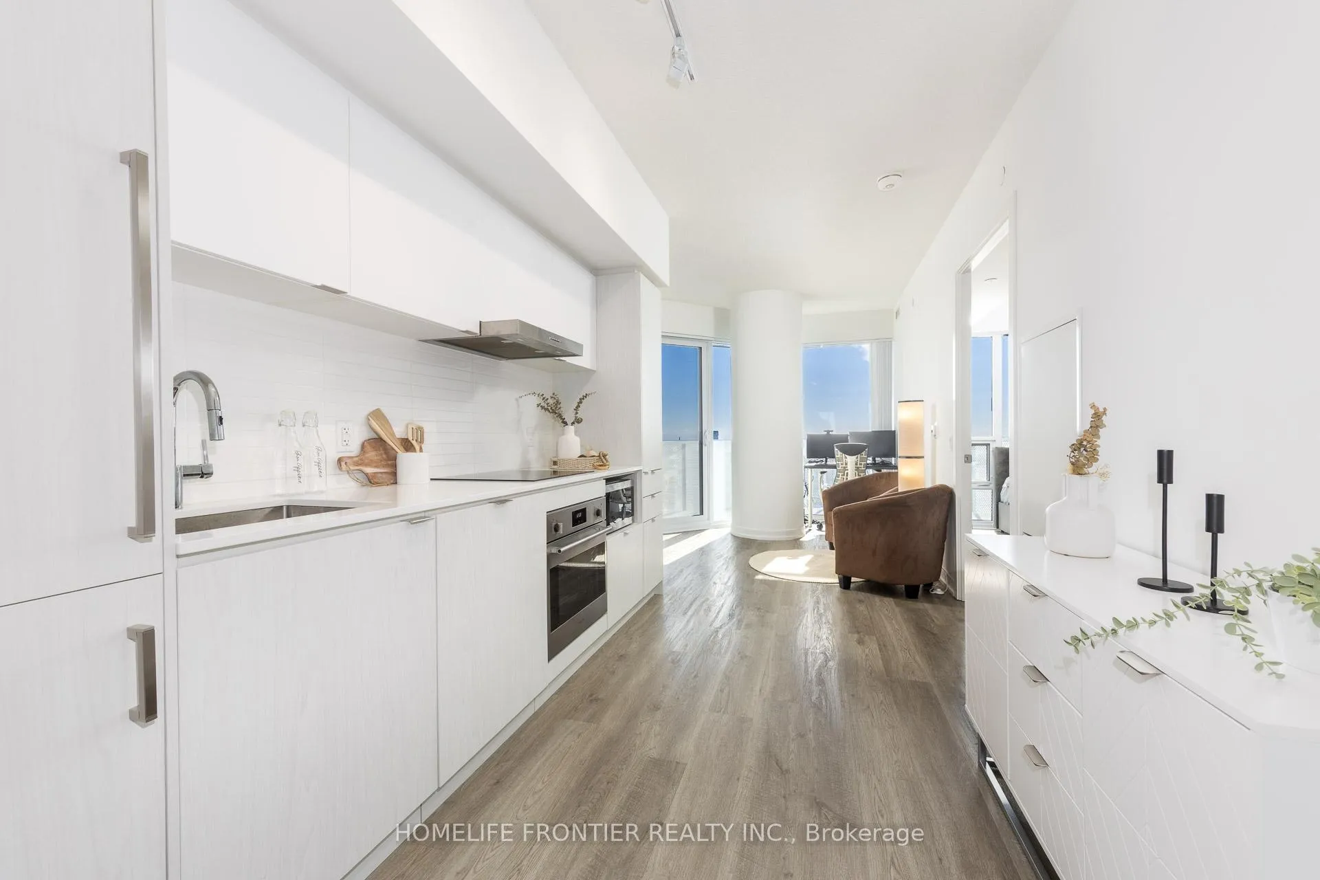 Photo 6 of Unit 4309, 55 Cooper Street, Toronto, Waterfront Communities — HOMEH
