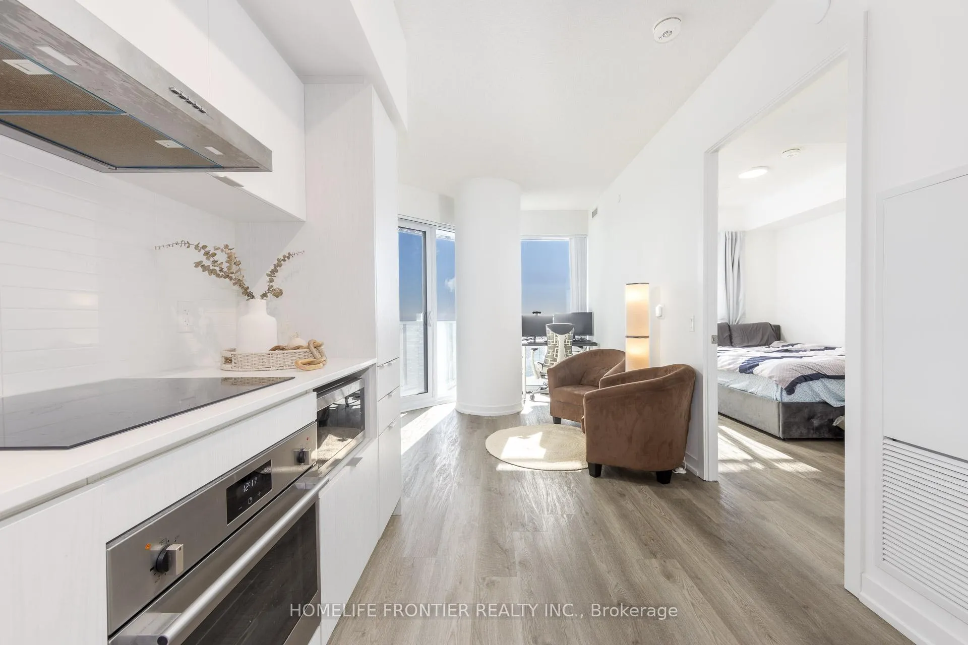 Photo 8 of Unit 4309, 55 Cooper Street, Toronto, Waterfront Communities — HOMEH