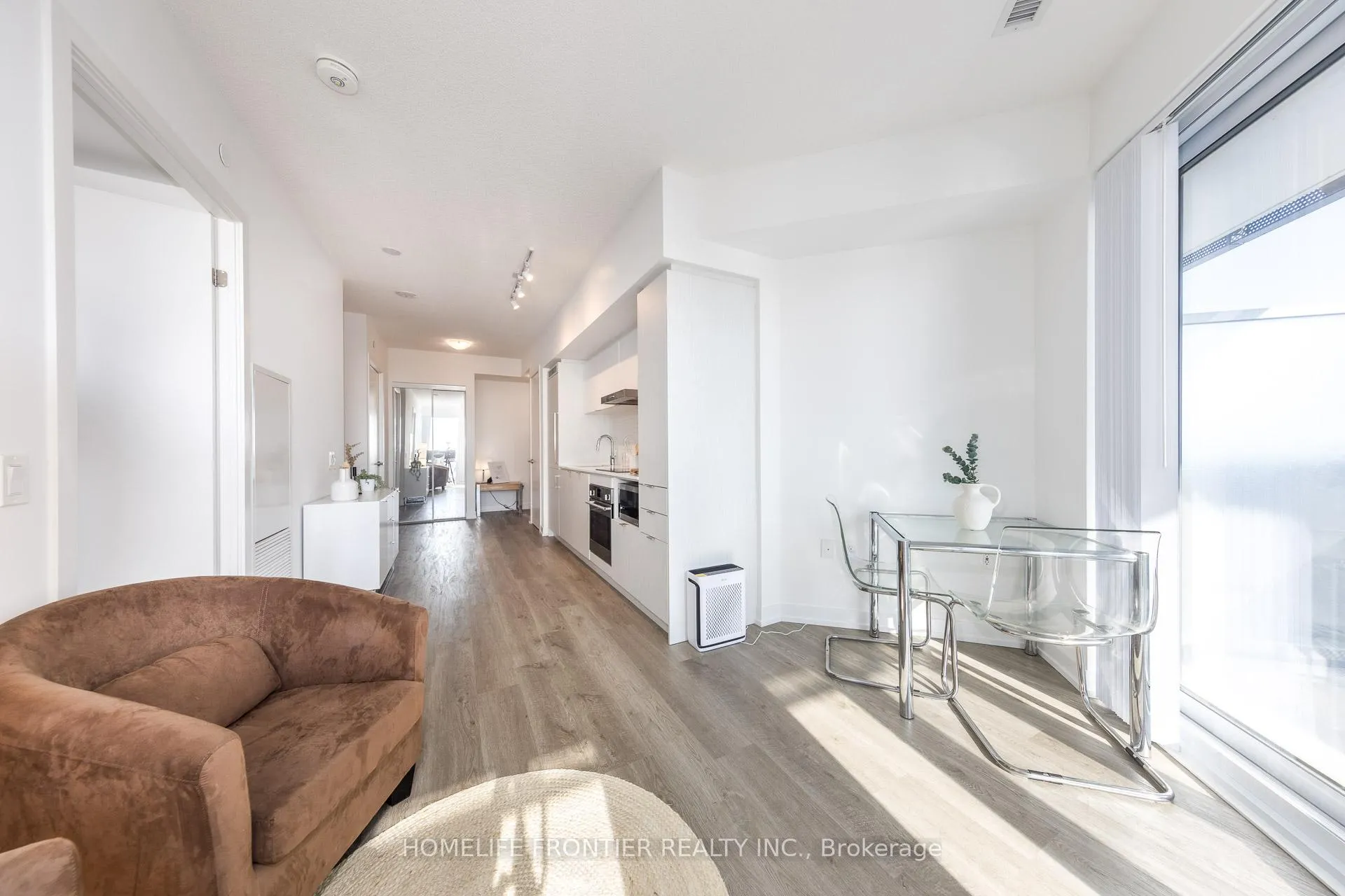 Photo 11 of Unit 4309, 55 Cooper Street, Toronto, Waterfront Communities — HOMEH