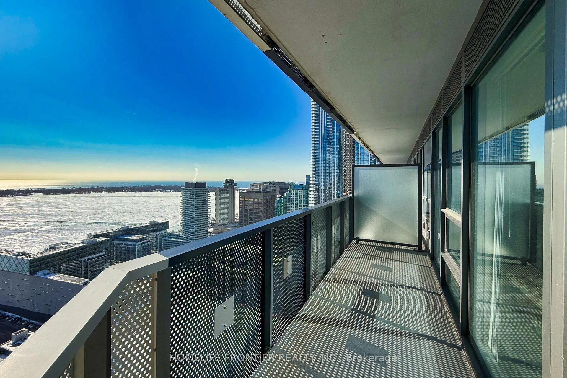 Photo 15 of Unit 4309, 55 Cooper Street, Toronto, Waterfront Communities — HOMEH