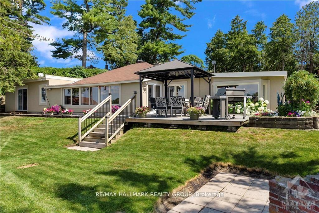 Photo 2 of Unit D, 3332 River Road, Ottawa, Greely — HOMEH