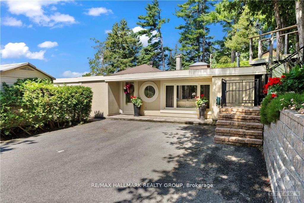Photo 8 of Unit D, 3332 River Road, Ottawa, Greely — HOMEH