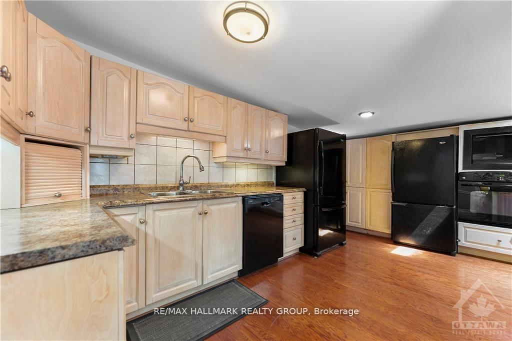Photo 14 of Unit D, 3332 River Road, Ottawa, Greely — HOMEH