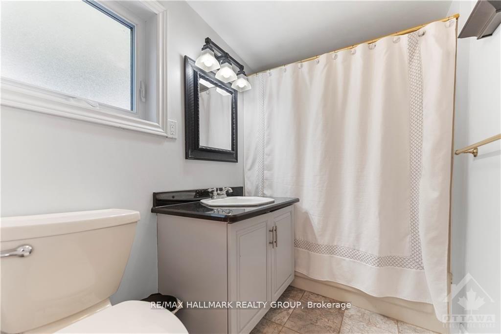 Photo 23 of Unit D, 3332 River Road, Ottawa, Greely — HOMEH