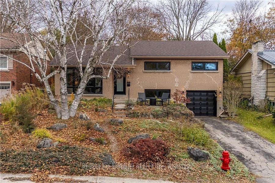 Front of 7 Glenmorris Drive