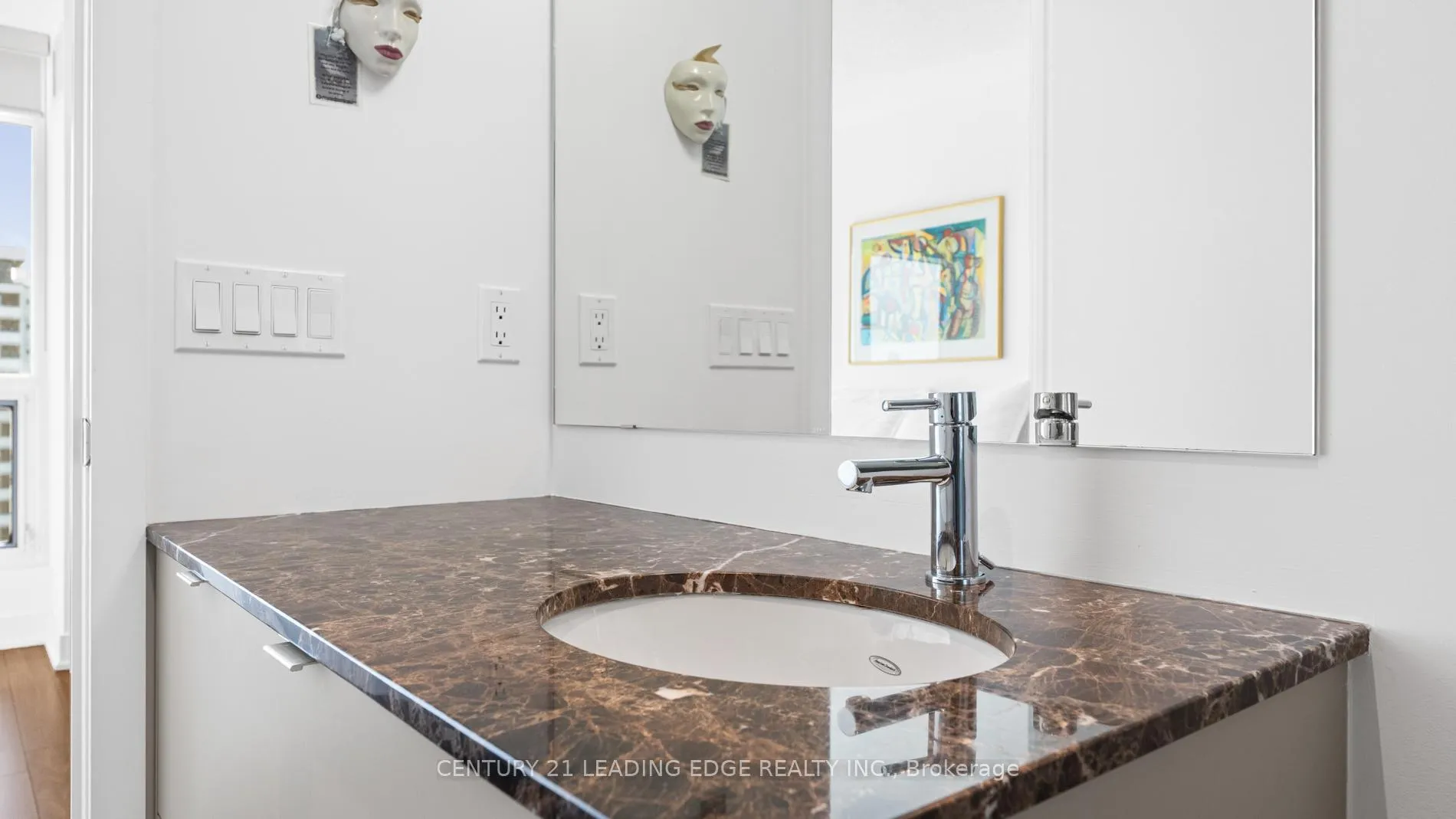 Photo 13 of Unit 1602, 1048 Broadview Avenue, Toronto, Broadview North — HOMEH