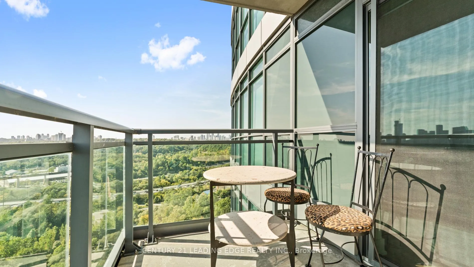 Photo 20 of Unit 1602, 1048 Broadview Avenue, Toronto, Broadview North — HOMEH