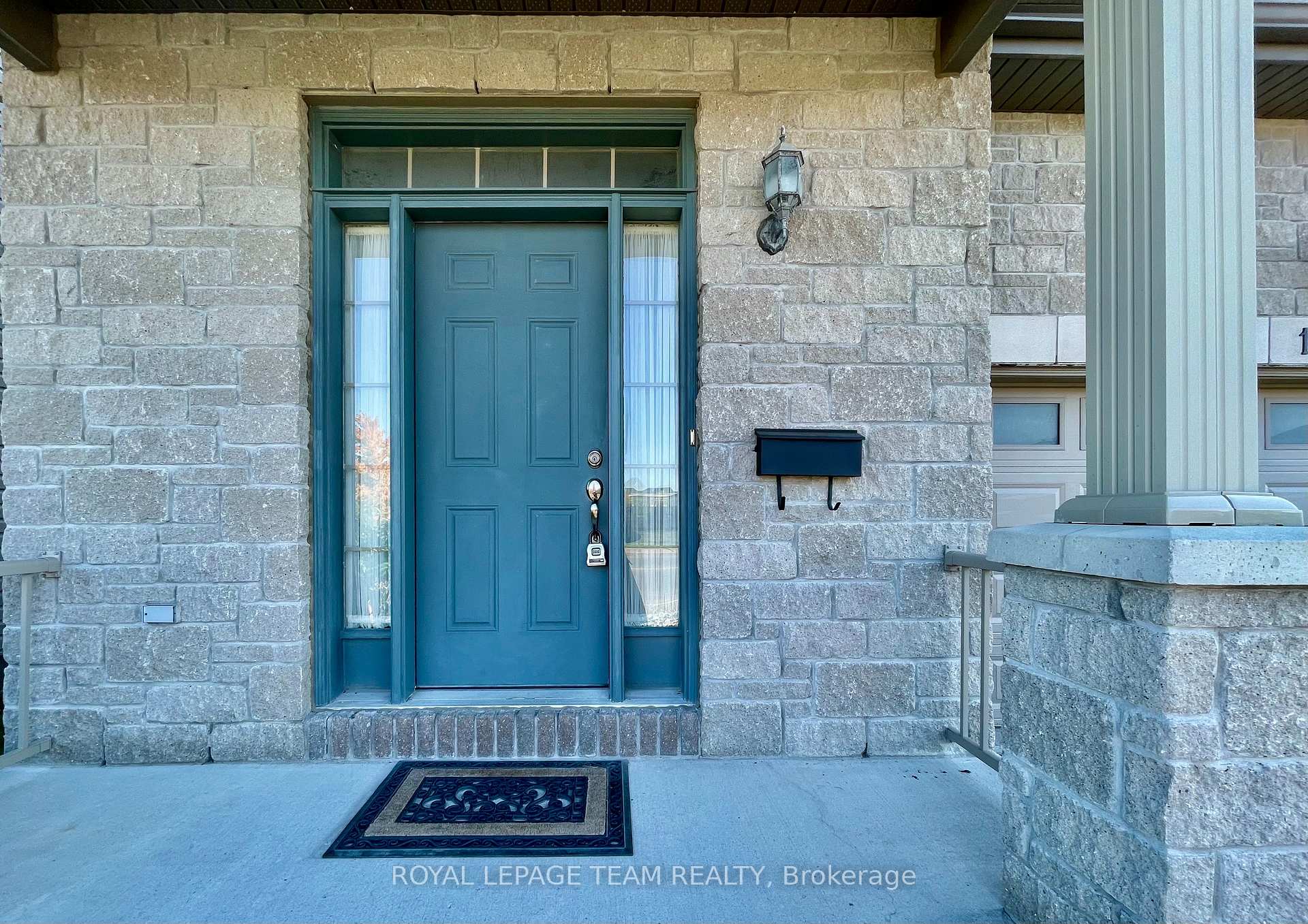 Photo 2 of 116 Maravista Drive, Ottawa, Barrhaven - Cedargrove/Fraserdale — HOMEH