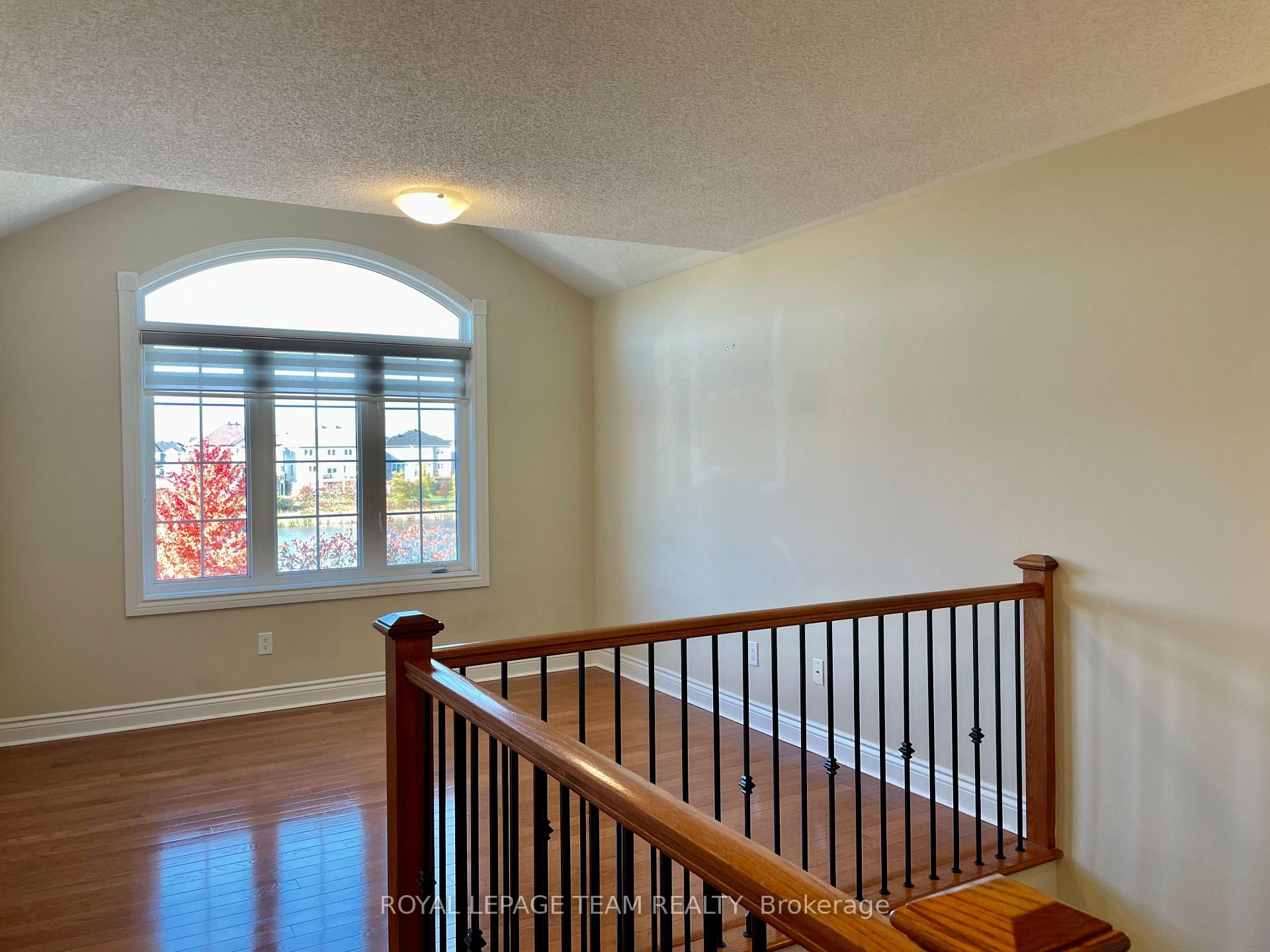 Photo 13 of 116 Maravista Drive, Ottawa, Barrhaven - Cedargrove/Fraserdale — HOMEH