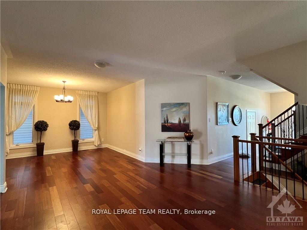 Photo 14 of 116 Maravista Drive, Ottawa, Barrhaven - Cedargrove/Fraserdale — HOMEH