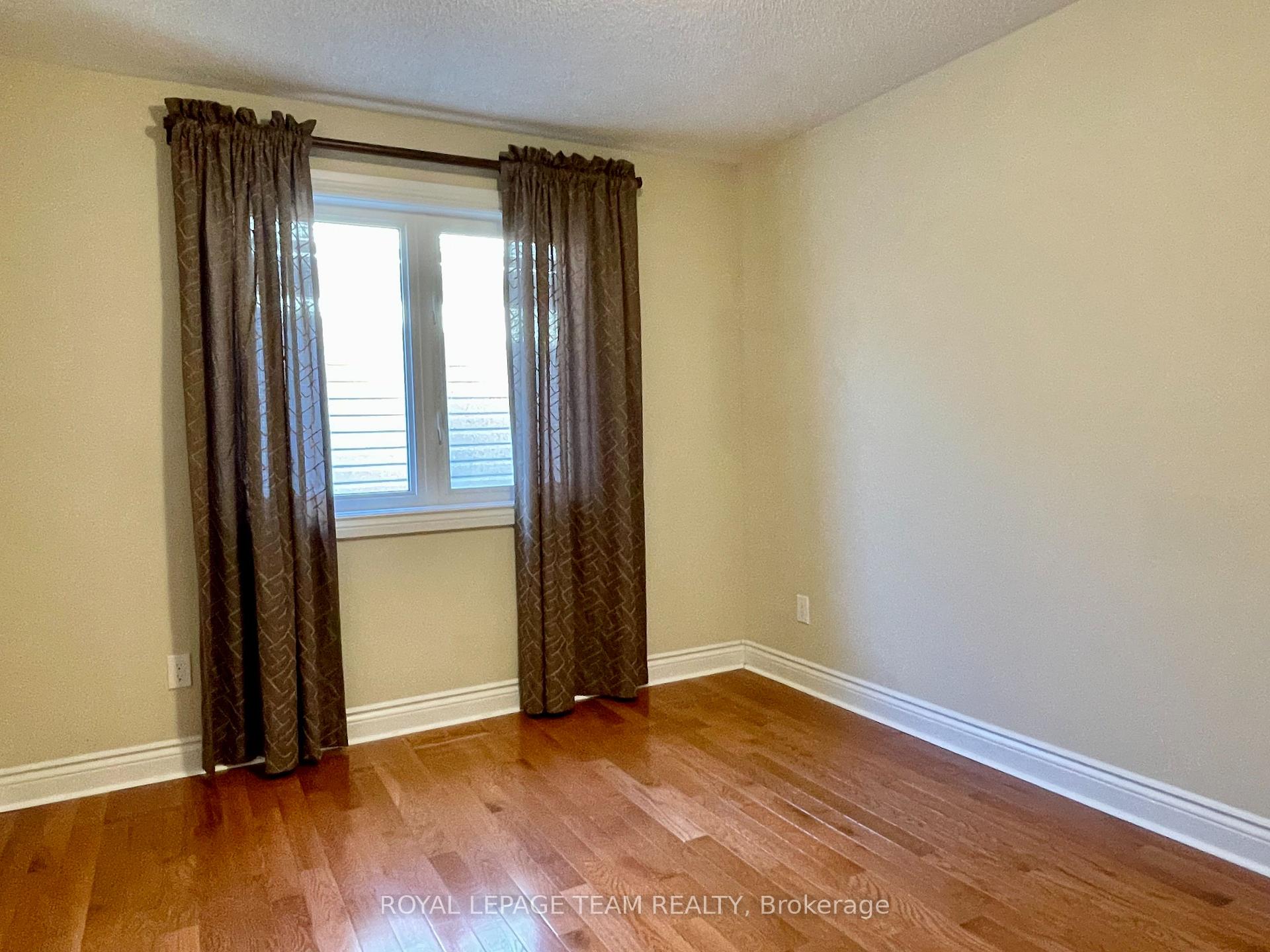 Photo 20 of 116 Maravista Drive, Ottawa, Barrhaven - Cedargrove/Fraserdale — HOMEH