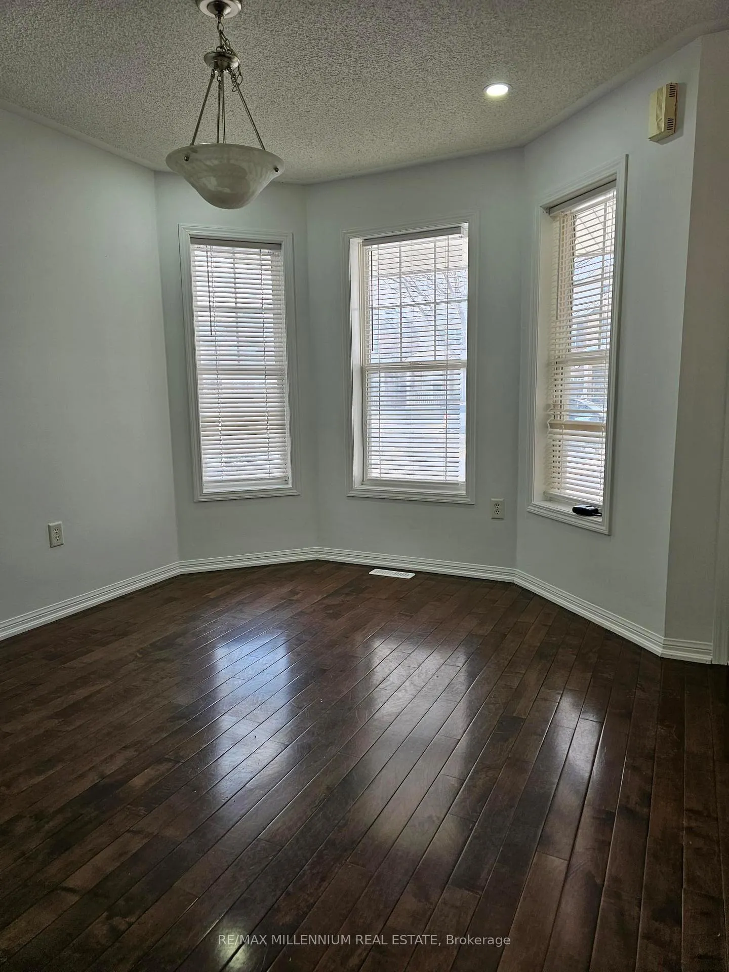 Photo 3 of 1064 Clark Boulevard, Milton, Beaty — HOMEH
