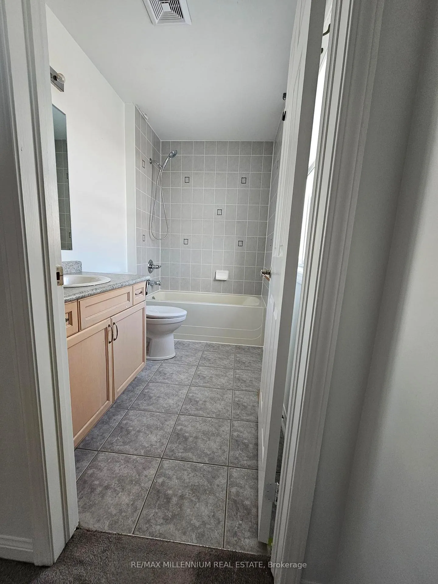 Photo 13 of 1064 Clark Boulevard, Milton, Beaty — HOMEH