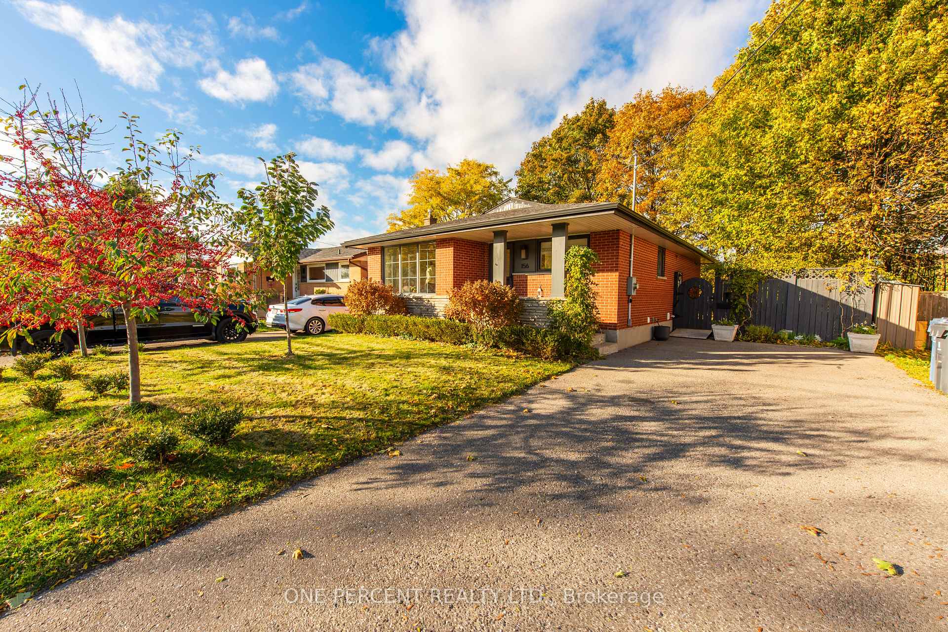 Photo 2 of 156 Waverley Drive, Guelph, Riverside Park — HOMEH