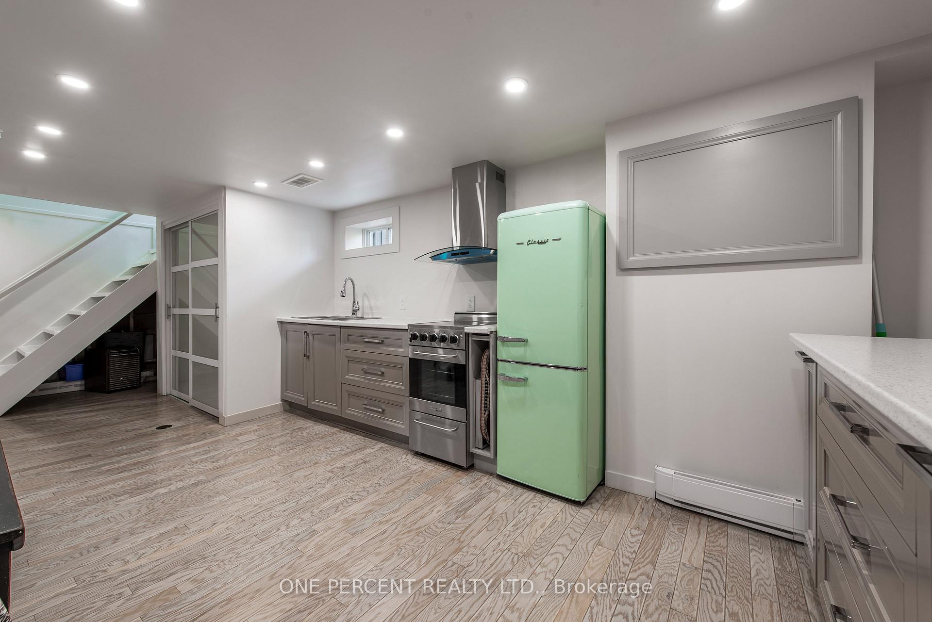 Photo 21 of 156 Waverley Drive, Guelph, Riverside Park — HOMEH